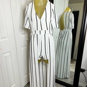 Party this summer without worrying about your cooch hangin out 🥂